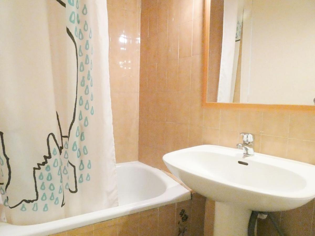 Bora 5-C Apartment Росес Екстериор снимка